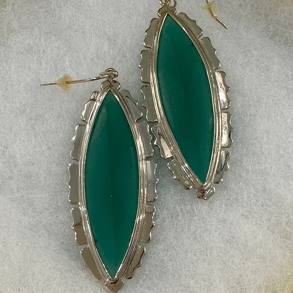 Kendra Scott VINTAGE Teal Marquise Drop Earrings in Gold-Tone
